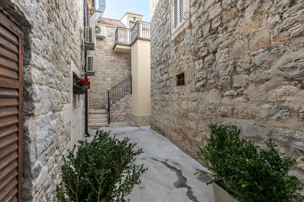D & D Luxury Apartment Kastela Croatia