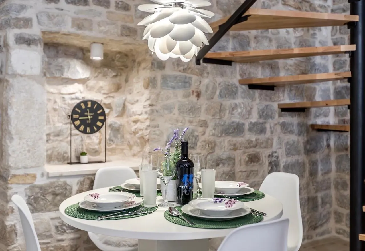 D & D Luxury Apartment Kastela Croatia
