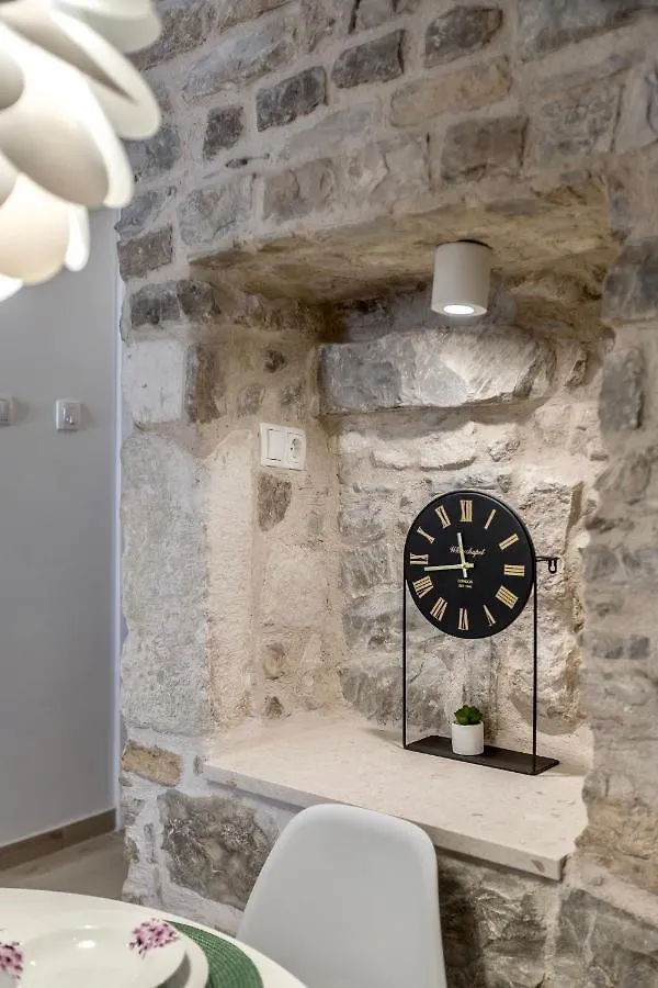 D & D Luxury Apartment Kastela 0*,  Croatia